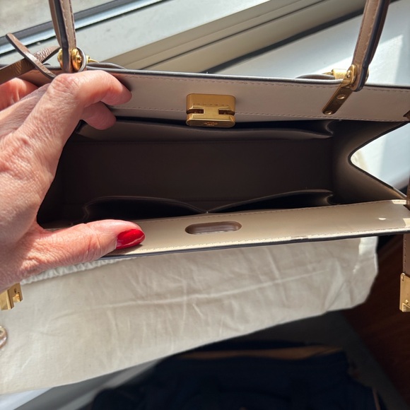 Tory Burch Lee Radziwill Leather Handbag - Picture 3 of 9